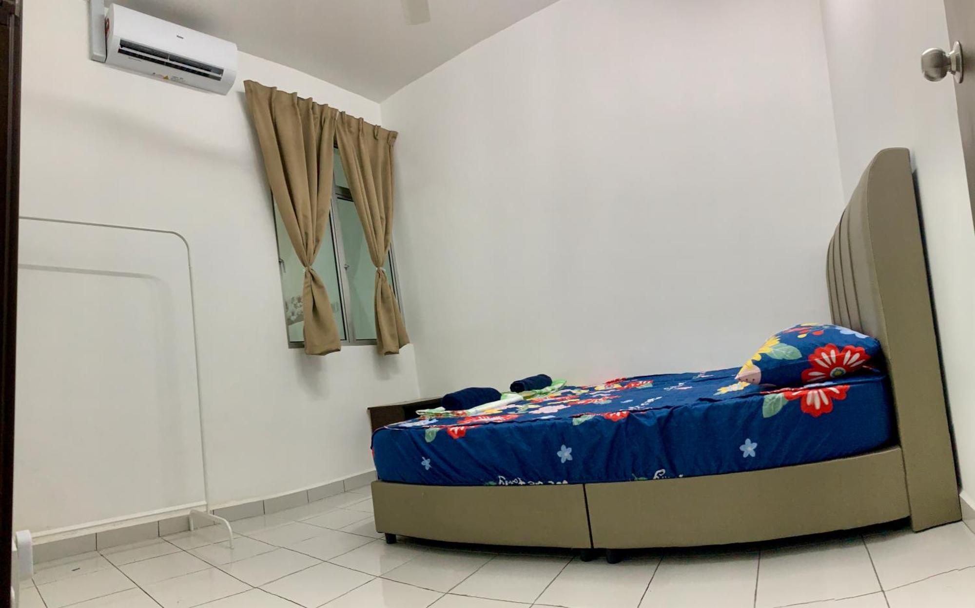Homestay Cikgu Nora Near Uthm Kptm Kktm Ipg Moslim Onli Kampong Seri Gading Kültér fotó